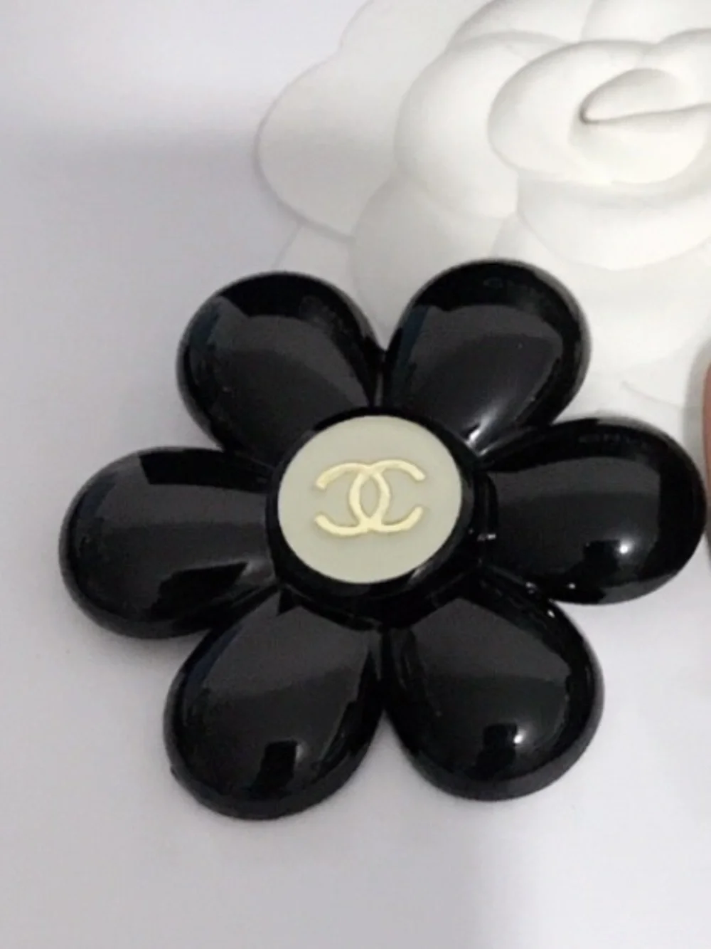 Double C Designer Black Daisy Flower Brooch